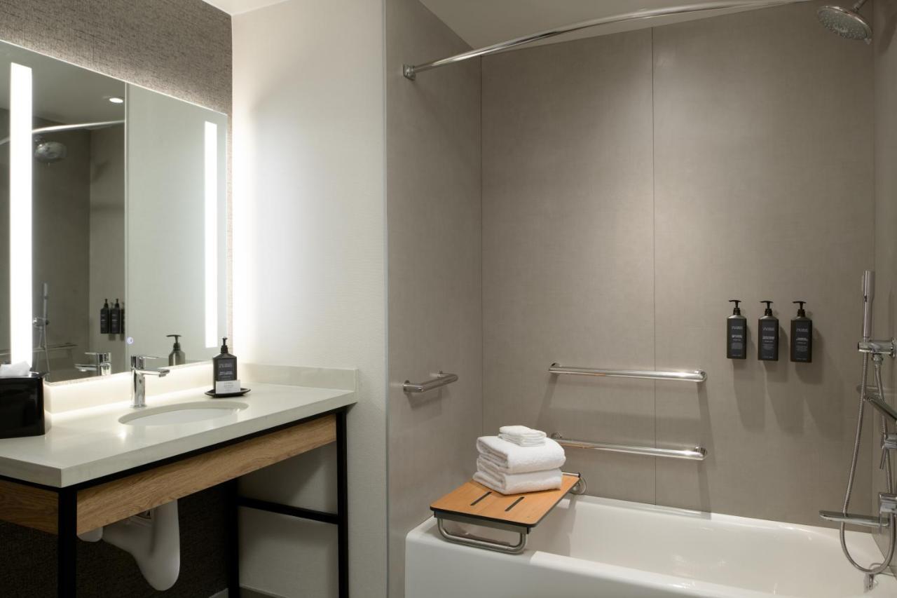 Quarto com 2 Camas Queen-Size