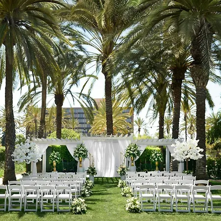 Sheraton Park Hotel At The Anaheim Resort-3
